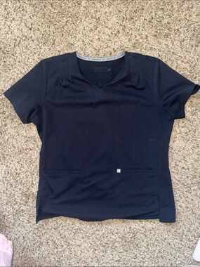 Fabletics Black V-Neck Short Sleeve Active Top
